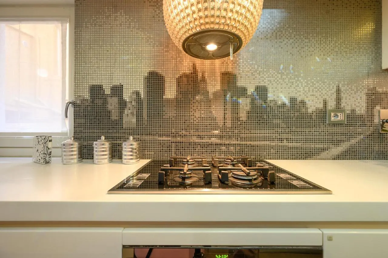 Marylin Apartment Via Della Croce Rome Italy