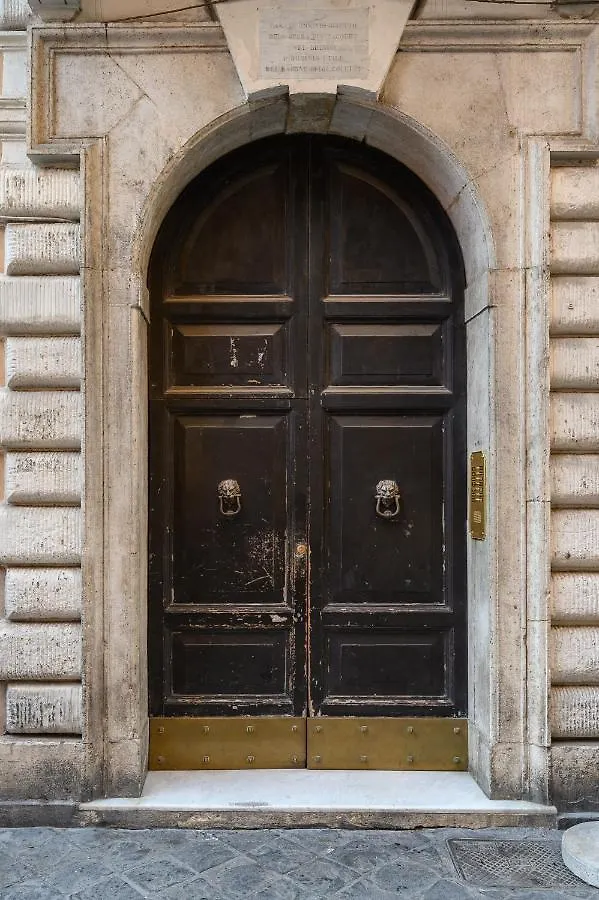 Marylin Apartment Via Della Croce Rome Italy